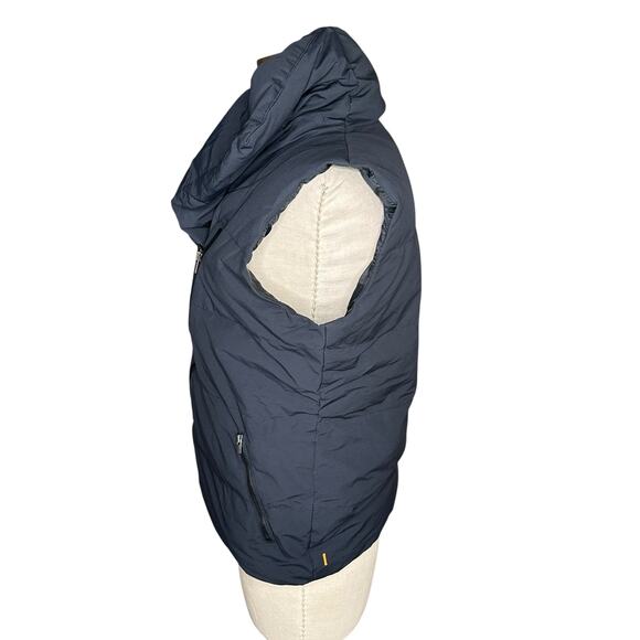 LUCY Asymmetric Down Fill Puffer Vest Jacket Women's Size Medium Classic Black - Picture 3 of 7